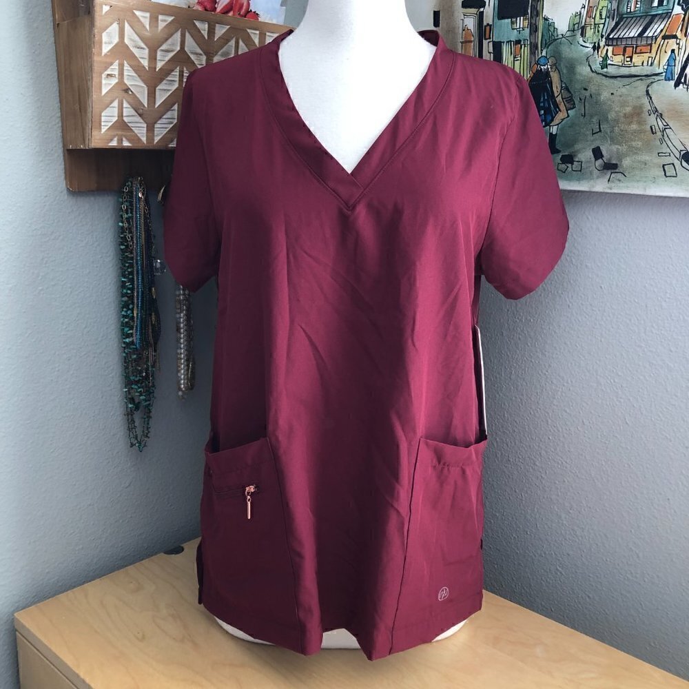 New York Laundry Medics Burgundy Red Scrub Top 4 Way Strech size M - NWT's